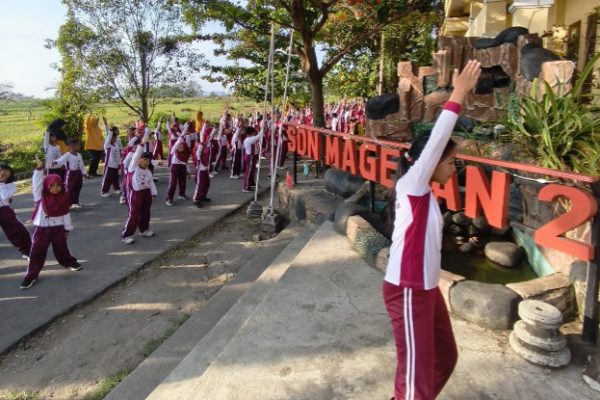 Sekolah Siaga Kependudukan di SDN Magetan 2
